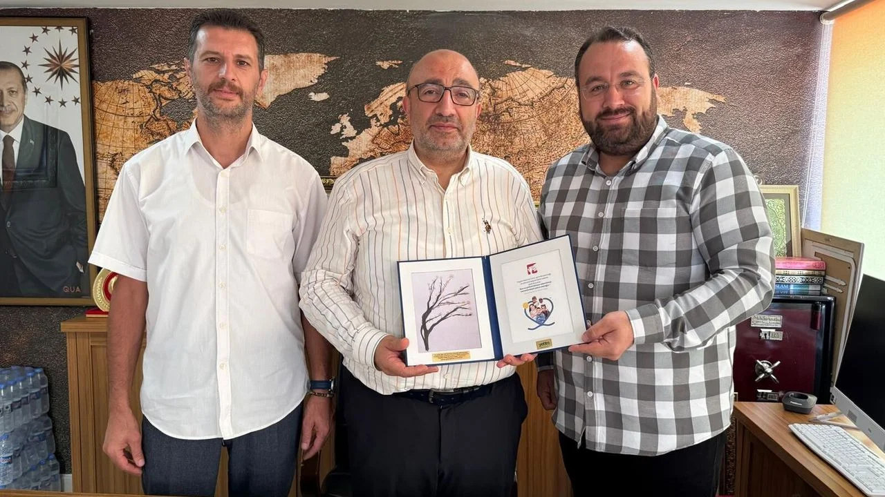 Milletvekili Açıkkapı’dan Yetim Vakfı’na Destek Mesajı