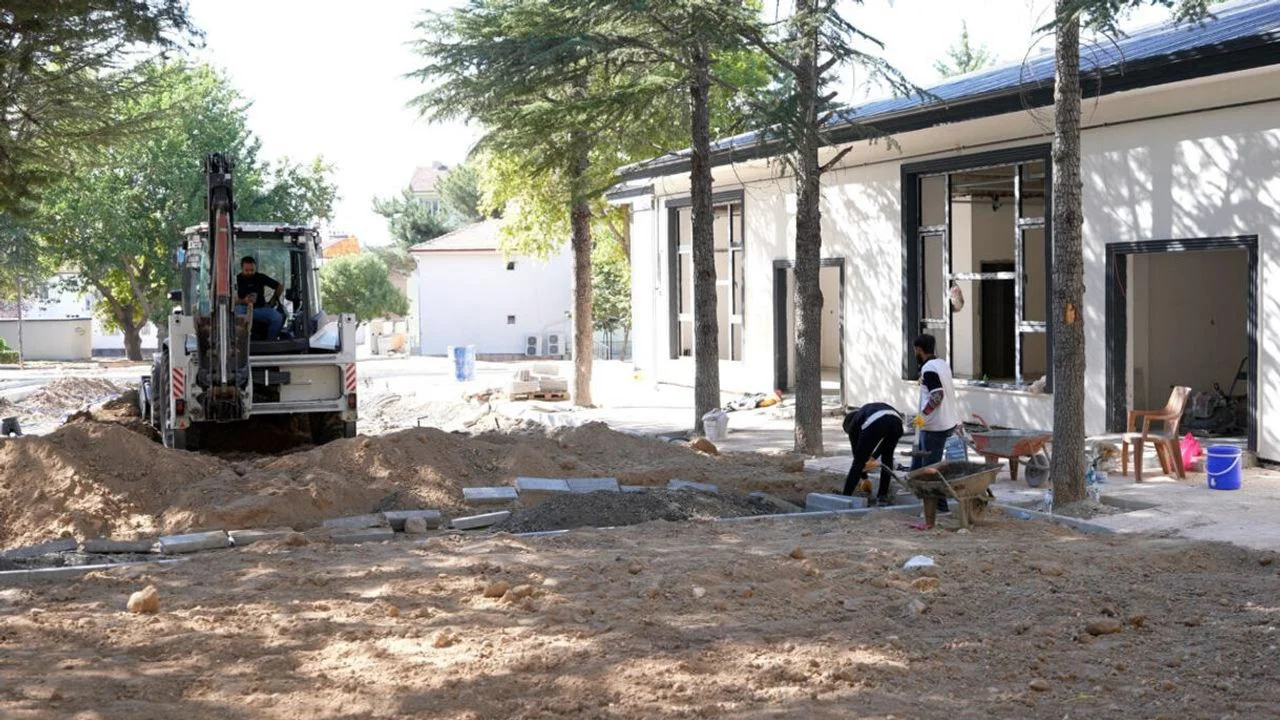 Elazığ Kültür Mahallesi’nde Modern Sosyal Yaşam Alanı Yükseliyor