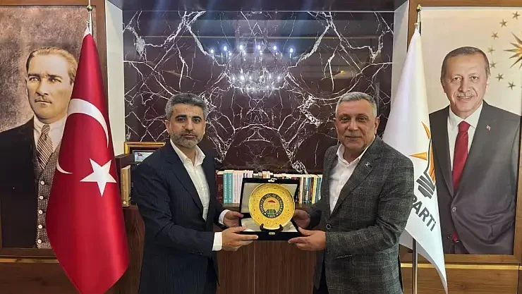 Türk-İş, Siyasi Parti İl Başkanları İle Bir Araya Geldi
