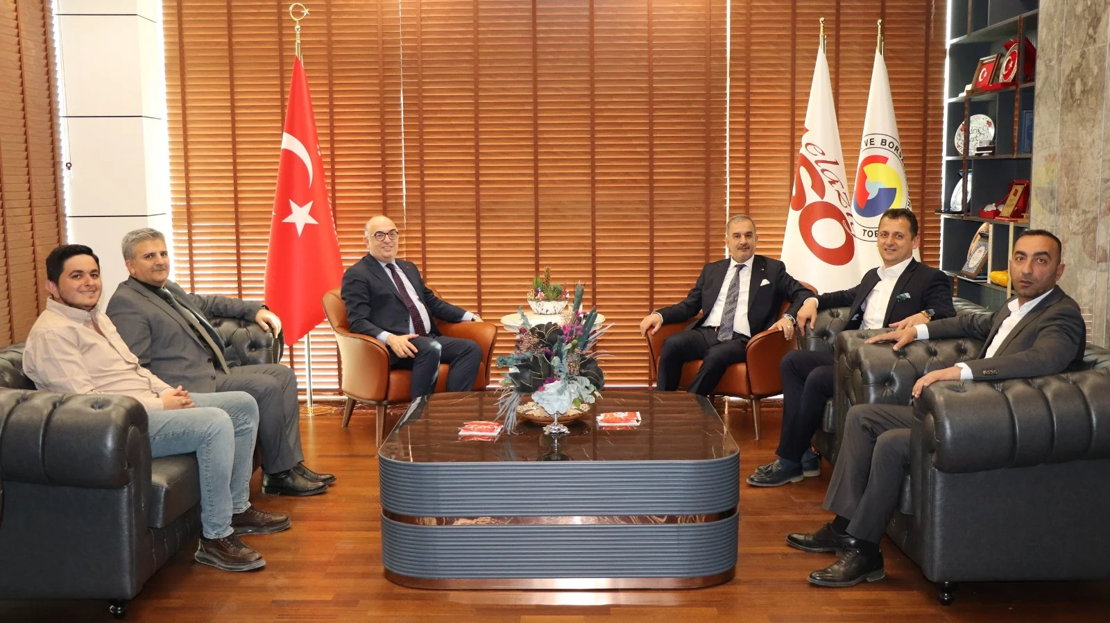 ELFED Başkanı Elgin’den Başkan Alan’a Ziyaret